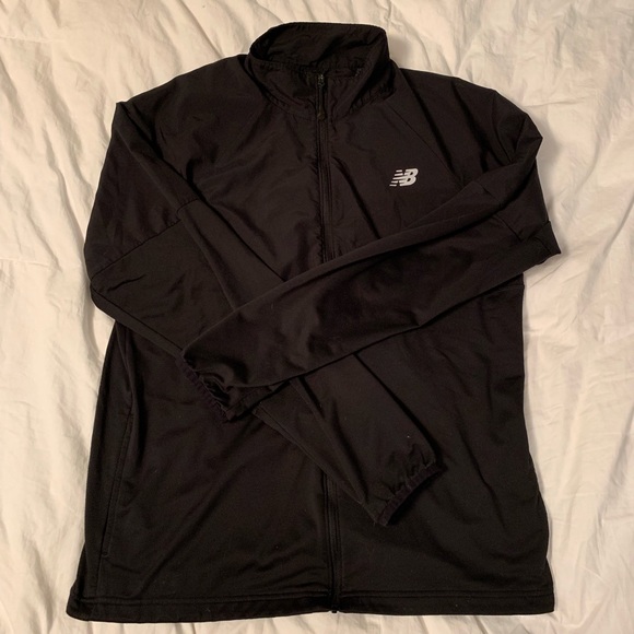 new balance running jacket mens